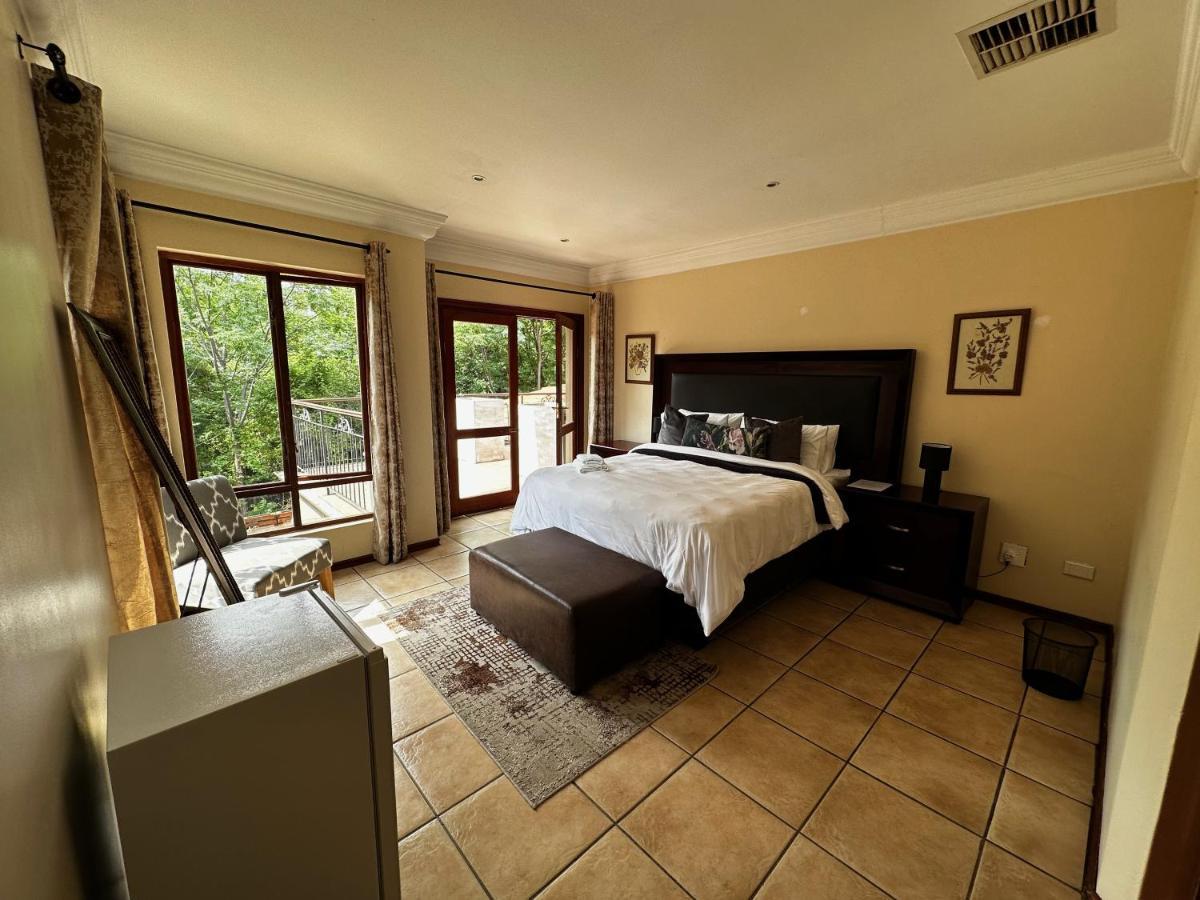 37 On Eagles Hotel Hartbeespoort Exterior foto