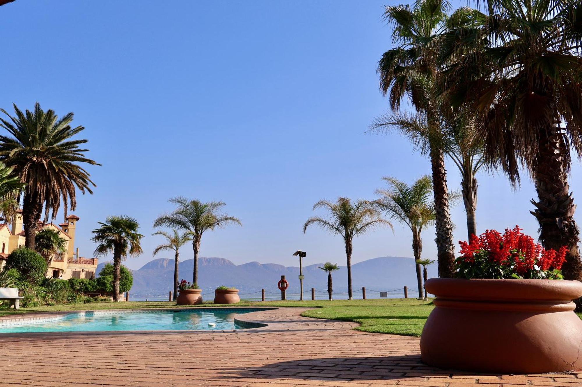 37 On Eagles Hotel Hartbeespoort Exterior foto