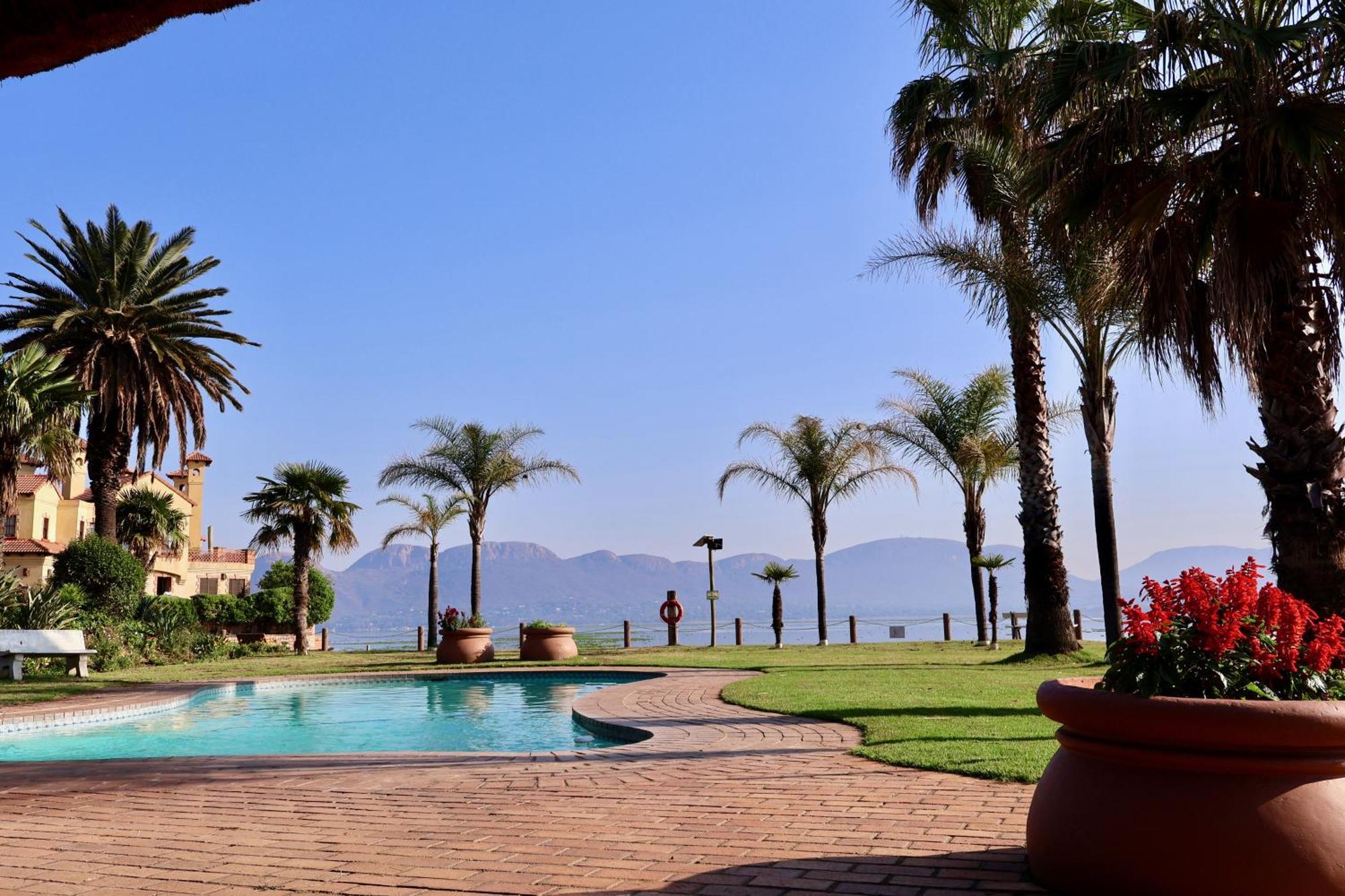 37 On Eagles Hotel Hartbeespoort Exterior foto